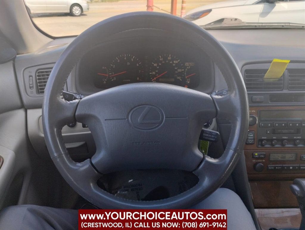 2000 Lexus ES 300 4dr Sedan - 22876997 - 17
