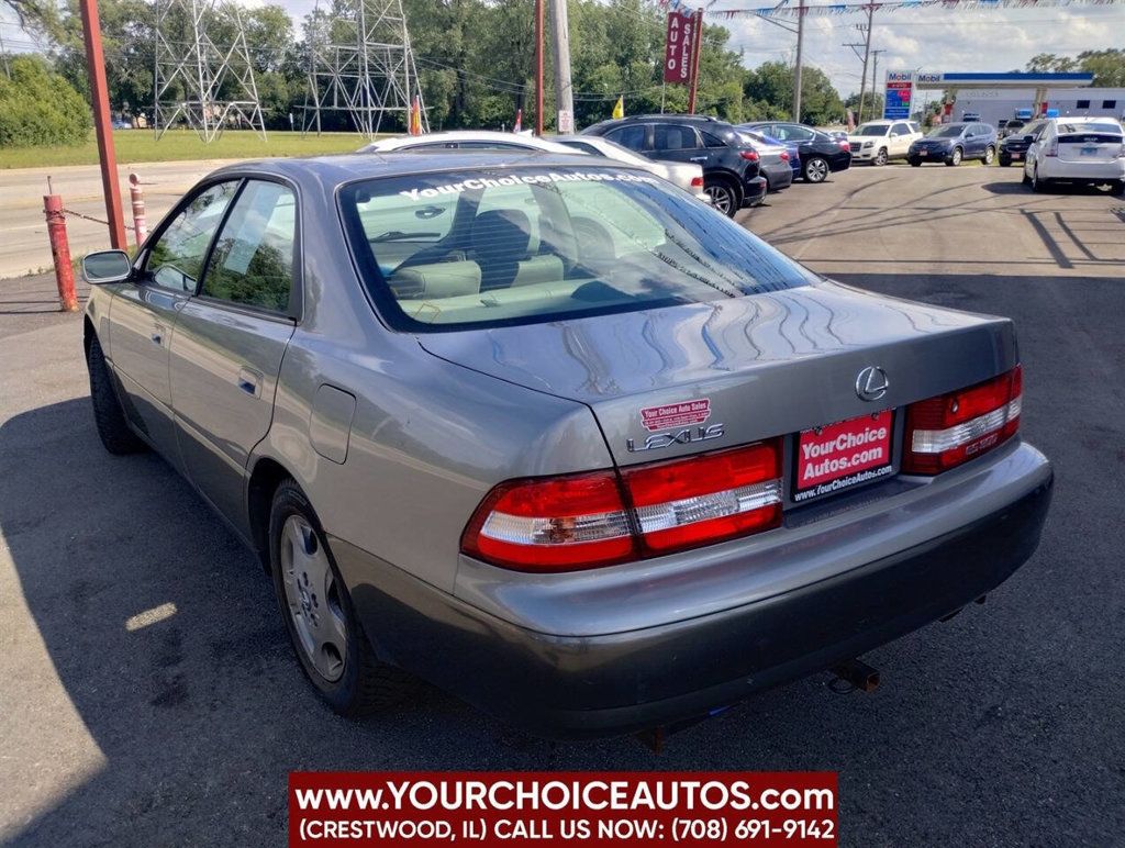 2000 Lexus ES 300 4dr Sedan - 22876997 - 2