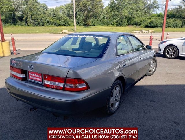 2000 Lexus ES 300 4dr Sedan - 22876997 - 4