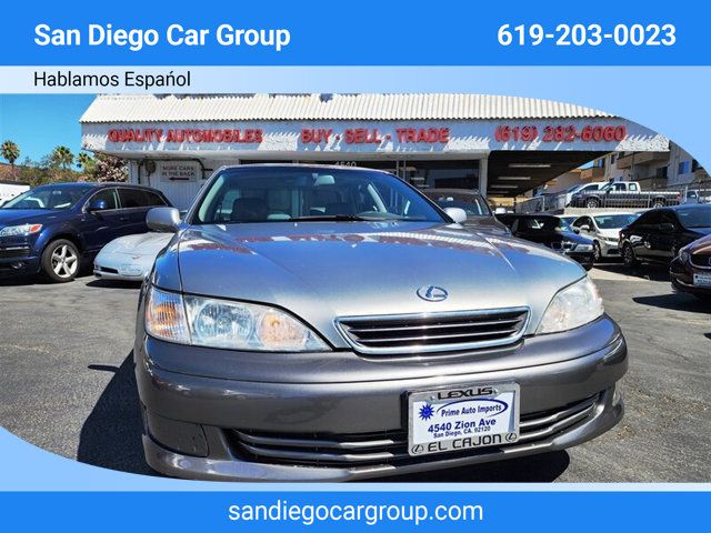 2000 Lexus ES 300 4dr Sedan - 22565033 - 0