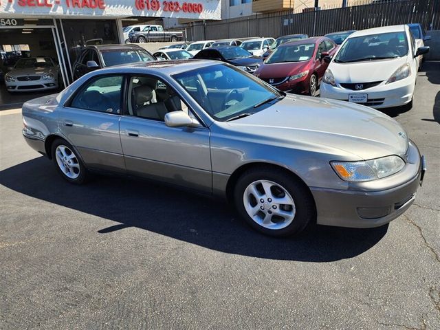 2000 Lexus ES 300 4dr Sedan - 22565033 - 10