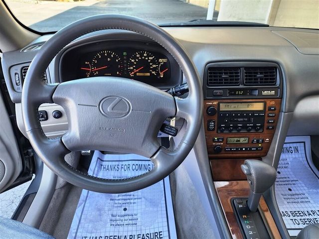 2000 Lexus ES 300 4dr Sedan - 22565033 - 20