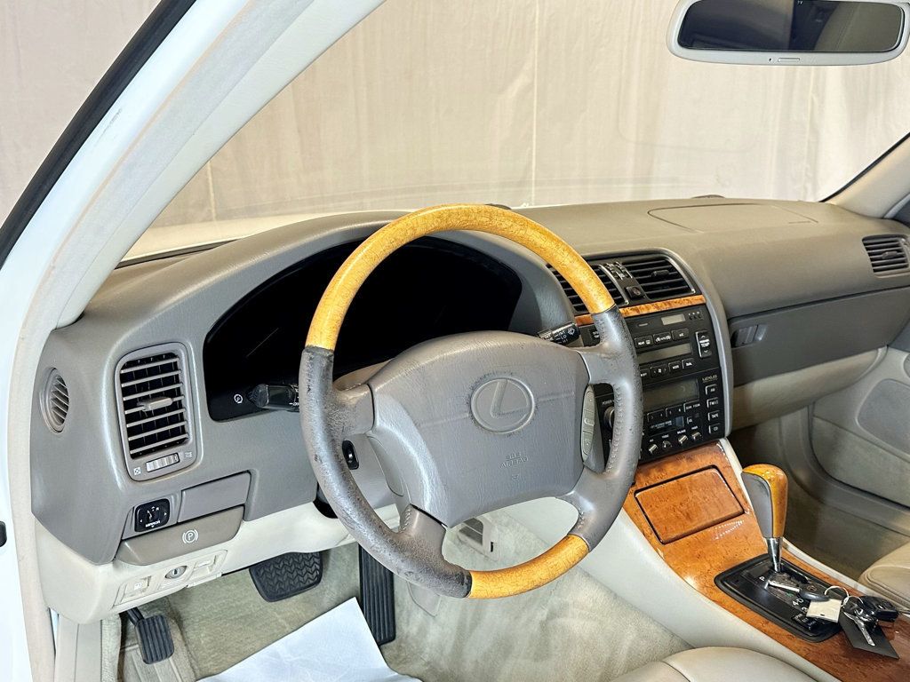 2000 Lexus LS 400 4dr Sedan - 23090447 - 20