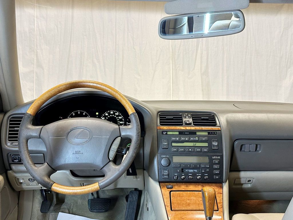 2000 Lexus LS 400 4dr Sedan - 23090447 - 35