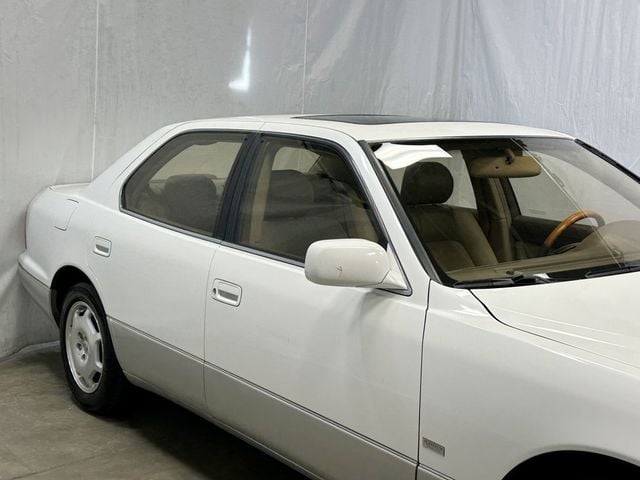 2000 Lexus LS 400 4dr Sedan - 23090447 - 3