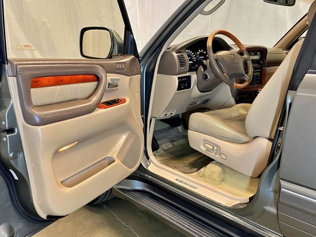 2000 Lexus LX 470 4dr SUV - 23017579 - 17