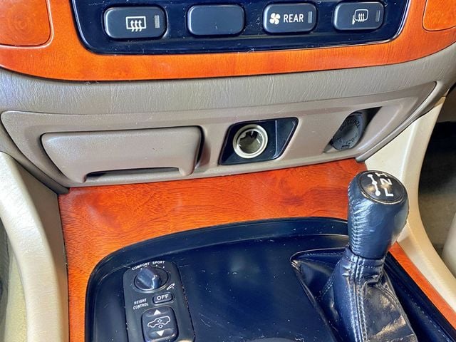 2000 Lexus LX 470 4dr SUV - 23017579 - 31