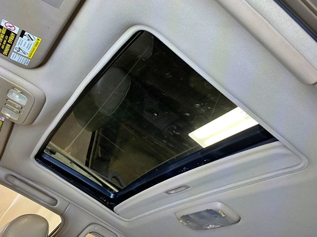 2000 Lexus LX 470 4dr SUV - 23017579 - 37