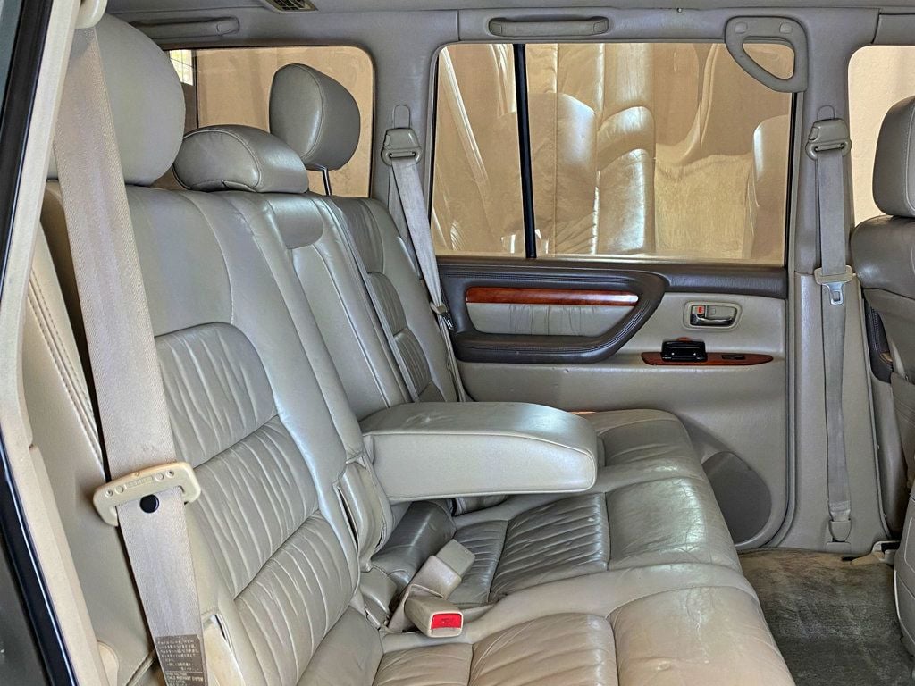 2000 Lexus LX 470 4dr SUV - 23017579 - 46