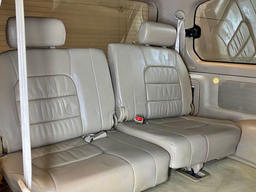 2000 Lexus LX 470 4dr SUV - 23017579 - 53