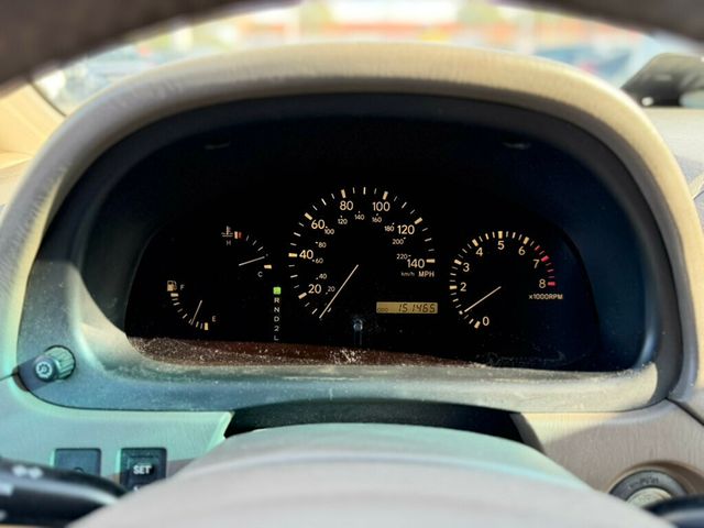 2000 Lexus RX 300 4dr SUV - 23037547 - 9