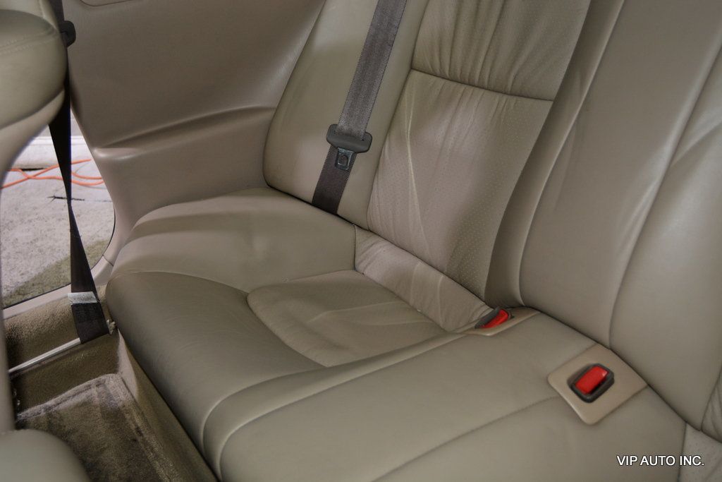 2000 Lexus SC 300 2dr Coupe - 22951854 - 18