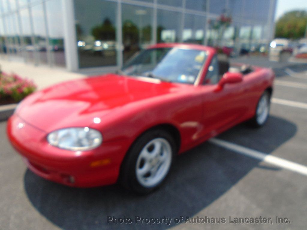 2000 Mazda MX-5 Miata 2dr Convertible Manual - 22543153 - 11