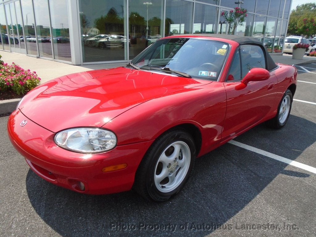 2000 Mazda MX-5 Miata 2dr Convertible Manual - 22543153 - 7