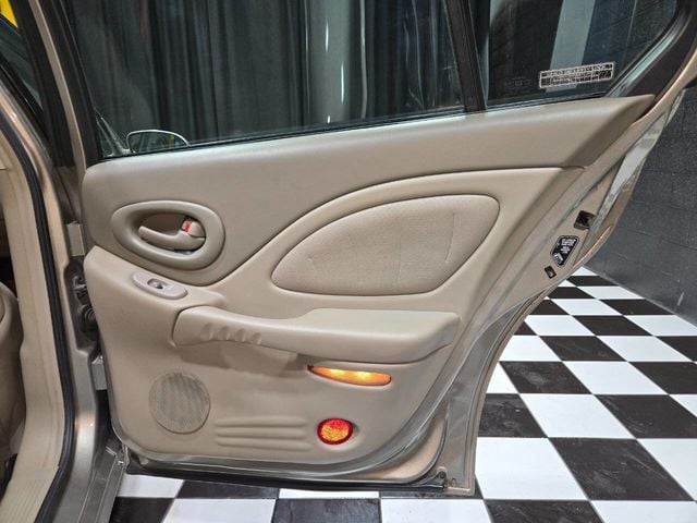 2000 Pontiac Bonneville 4dr Sedan SSEi - 22975788 - 74