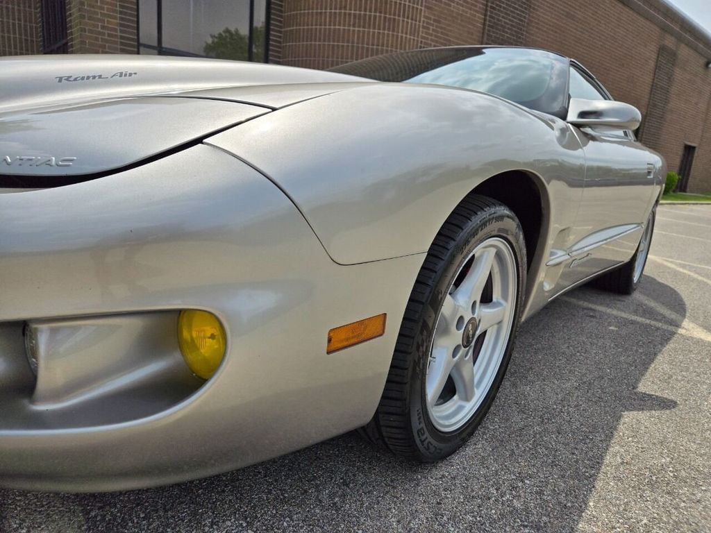 2000 Pontiac Firebird 2dr Coupe Formula - 22452731 - 17