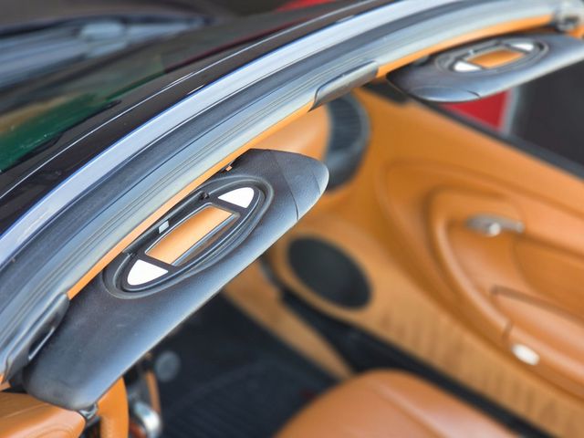 2000 Porsche 911 C4 CARRERA CAB  - 19704575 - 66