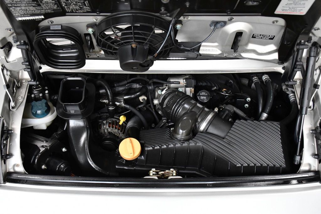 2000 Porsche 911 Carrera 2dr Carrera 4 Cabriolet 6-Speed Manual - 23037799 - 12