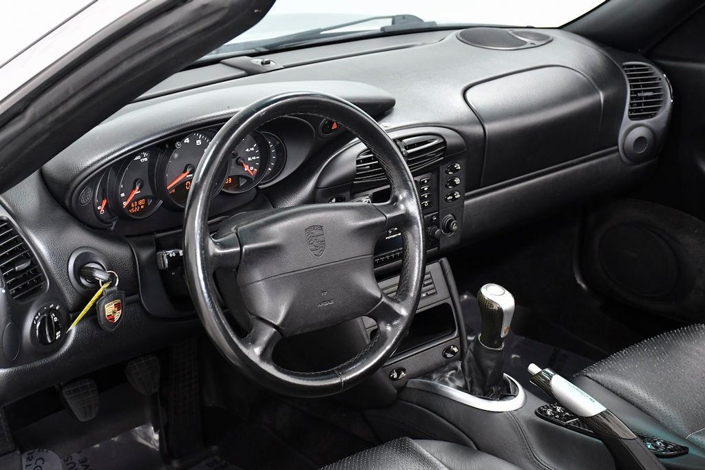 2000 Porsche 911 Carrera 2dr Carrera 4 Cabriolet 6-Speed Manual - 23037799 - 7