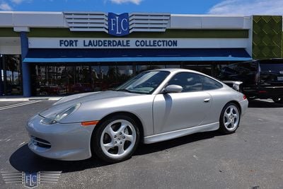 2000 Porsche 911 Carrera