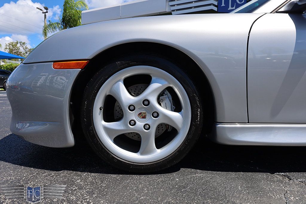 2000 Porsche 911 Carrera 2dr Carrera 4 Coupe w/Tiptronic - 23086843 - 26