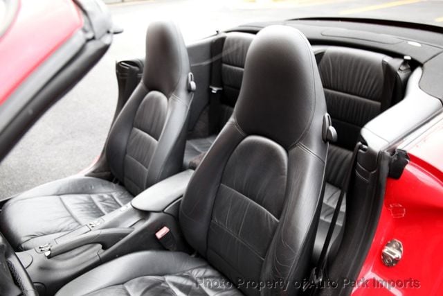 2000 Porsche 911 Carrera 2dr Carrera Cabriolet w/Tiptronic - 22929567 - 23