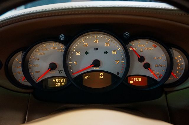 2000 Porsche 911 Carrera *911 Carrera 4 AWD* *Millennium Edition* *Violetchromaflair* - 22952758 - 21