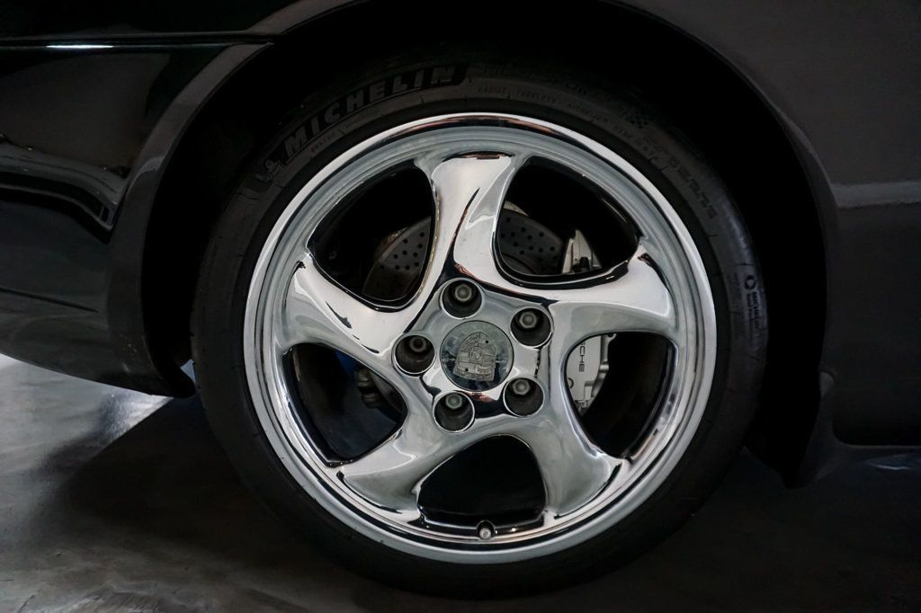 2000 Porsche 911 Carrera *911 Carrera 4 AWD* *Millennium Edition* *Violetchromaflair* - 22952758 - 41