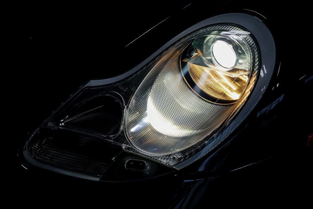 2000 Porsche 911 Carrera *911 Carrera 4 AWD* *Millennium Edition* *Violetchromaflair* - 22952758 - 63