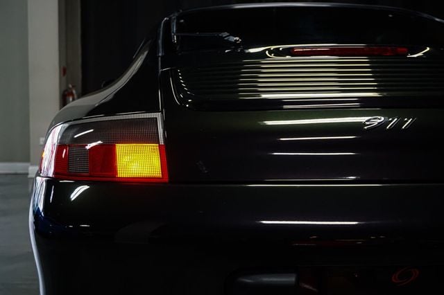 2000 Porsche 911 Carrera *911 Carrera 4 AWD* *Millennium Edition* *Violetchromaflair* - 22952758 - 68