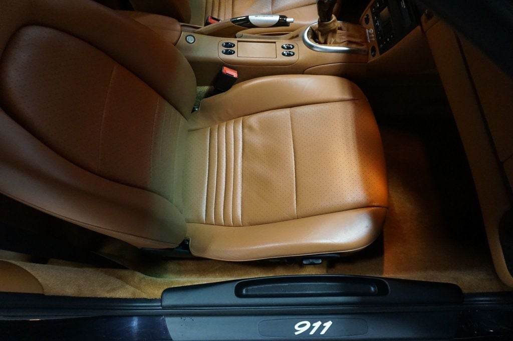 2000 Porsche 911 Carrera *911 Carrera 4 AWD* *Millennium Edition* *Violetchromaflair* - 22952758 - 73