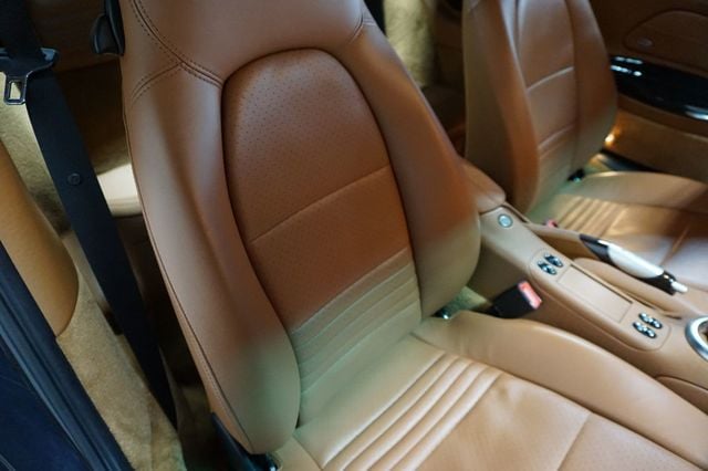 2000 Porsche 911 Carrera *911 Carrera 4 AWD* *Millennium Edition* *Violetchromaflair* - 22952758 - 74