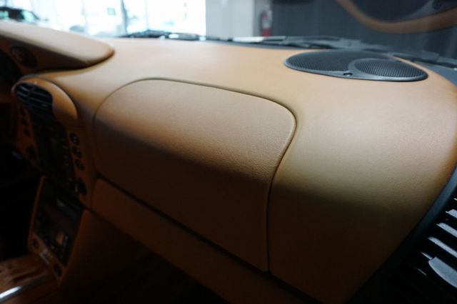 2000 Porsche 911 Carrera *911 Carrera 4 AWD* *Millennium Edition* *Violetchromaflair* - 22952758 - 75