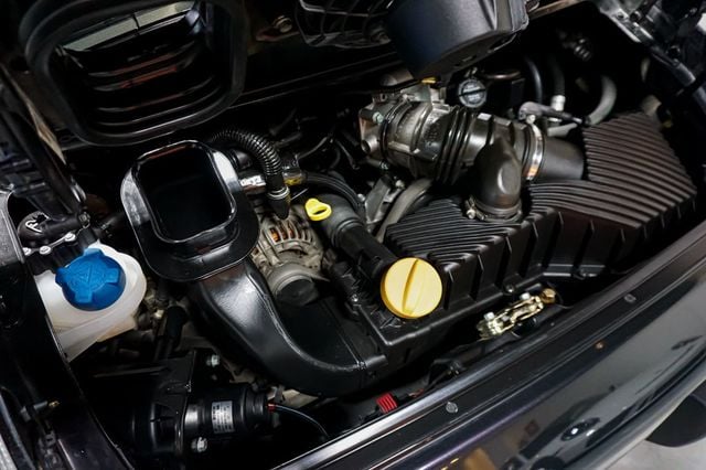 2000 Porsche 911 Carrera *911 Carrera 4 AWD* *Millennium Edition* *Violetchromaflair* - 22952758 - 89