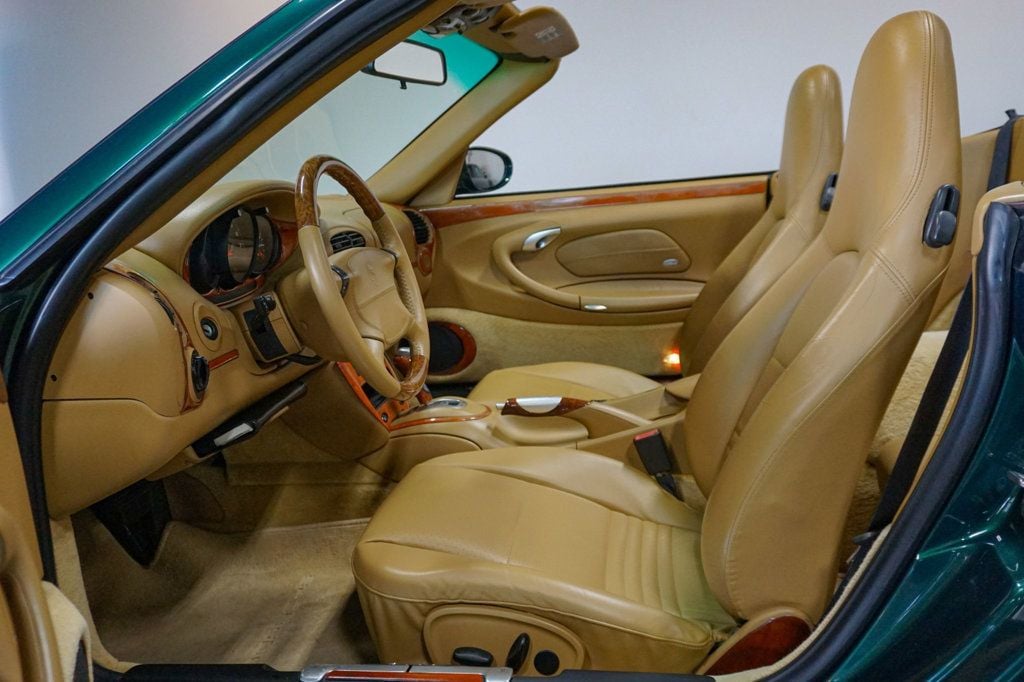 2000 Porsche 911 Cabriolet photo 10