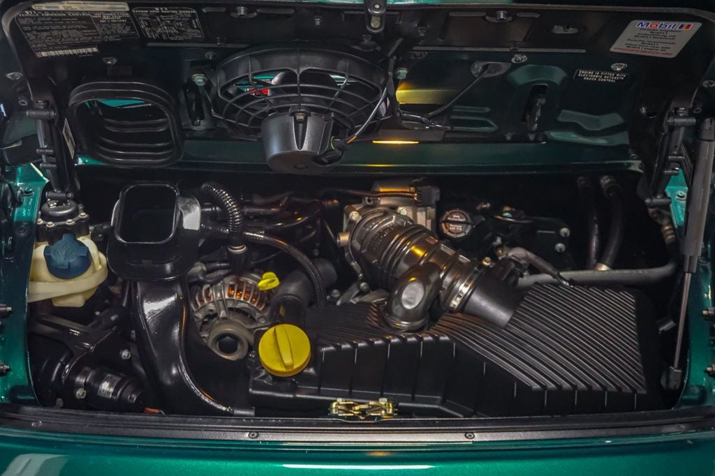 2000 Porsche 911 Cabriolet photo 15
