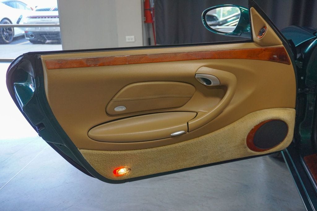 2000 Porsche 911 Cabriolet photo 26