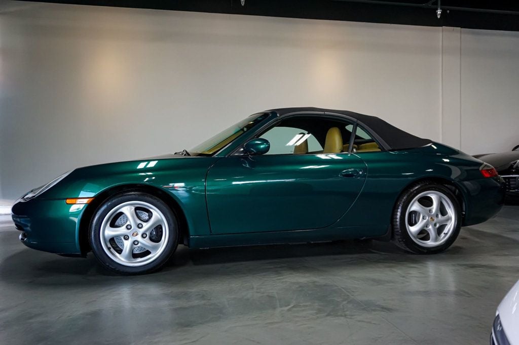 2000 Porsche 911 Cabriolet photo 30