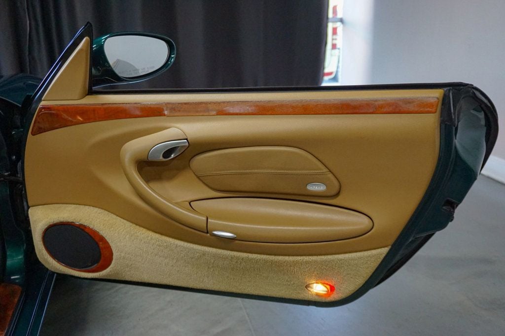2000 Porsche 911 Cabriolet photo 46