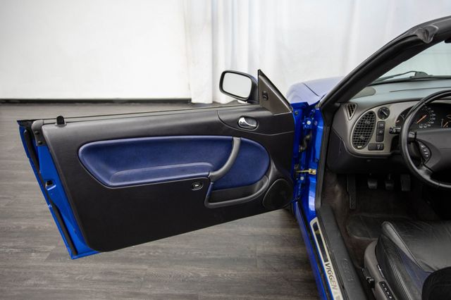 2000 Saab 9-3 2dr Convertible Viggen Manual w/Black Top - 22931445 - 15