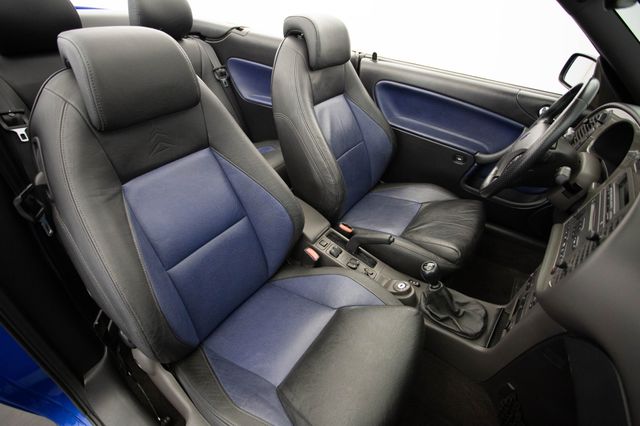 2000 Saab 9-3 2dr Convertible Viggen Manual w/Black Top - 22931445 - 21