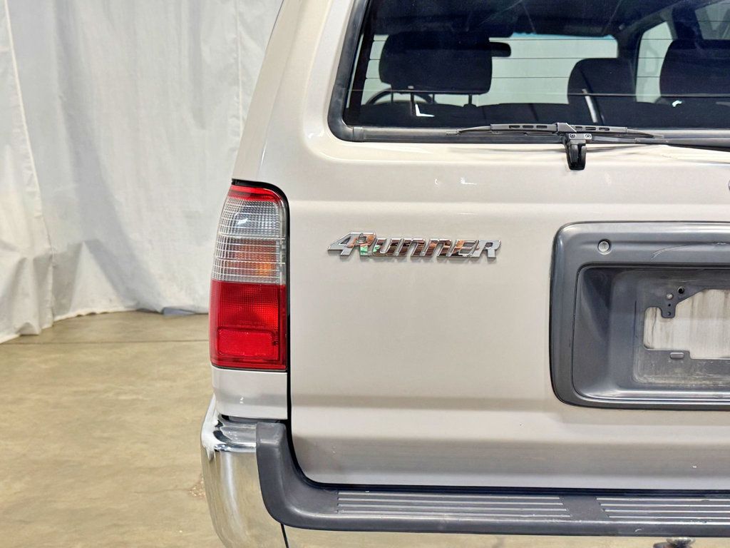 2000 Toyota 4Runner 4dr SR5 3.4L Automatic *CLEAN FRAME* - 23032319 - 10