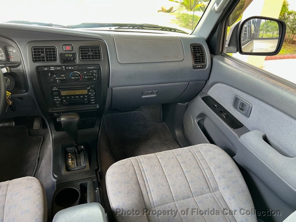 2000 Toyota 4Runner Automatic  - 22484235 - 11