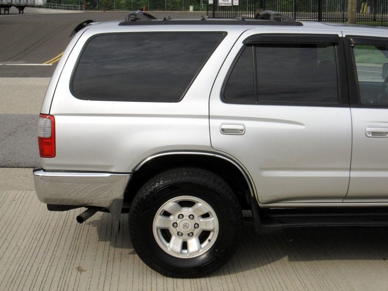 2000 Toyota 4Runner SR5 - 22469651 - 10