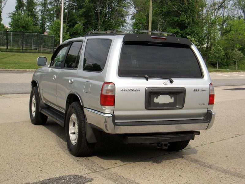 2000 Toyota 4Runner SR5 - 22469651 - 12