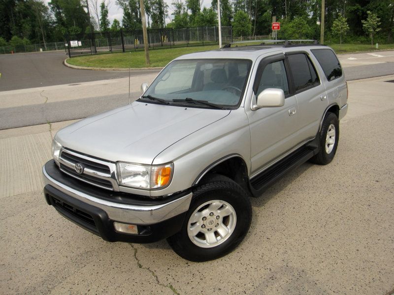 2000 Toyota 4Runner SR5 - 22469651 - 3