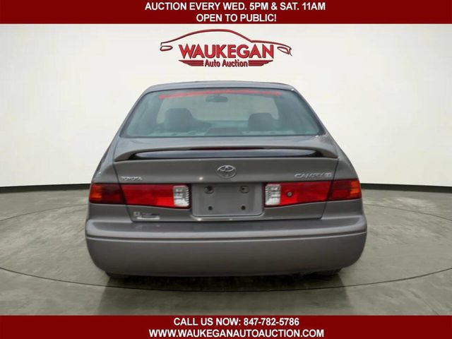 2000 Toyota Camry 4dr Sedan LE Automatic - 23011876 - 3