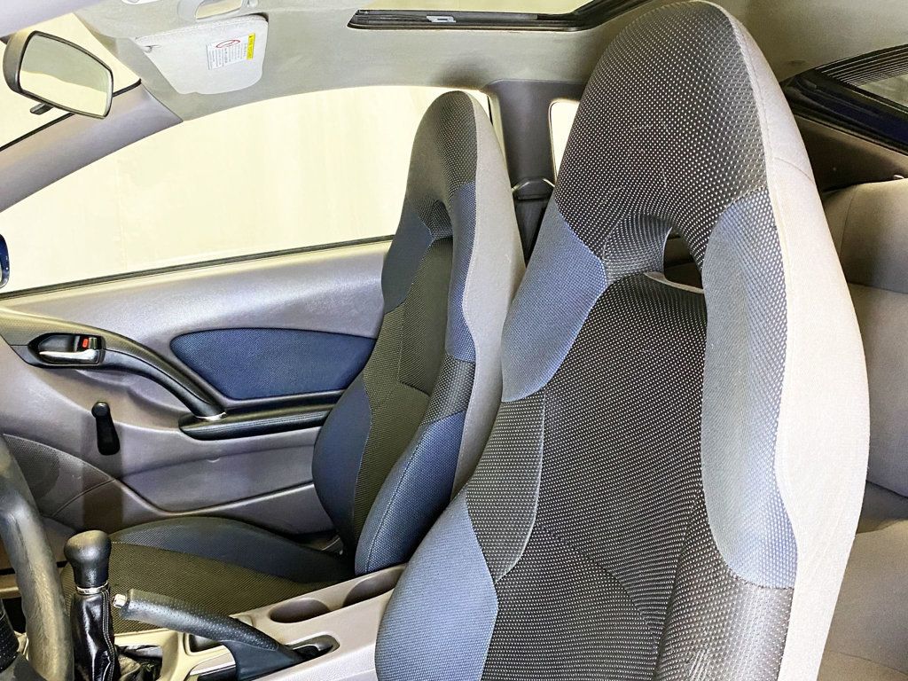 2000 Toyota Celica GT - 22871074 - 19