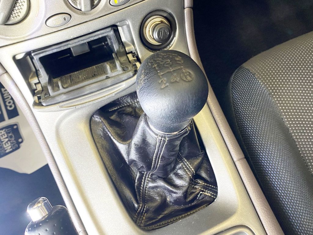 2000 Toyota Celica GT - 22871074 - 31