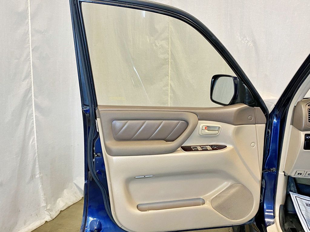 2000 Toyota Land Cruiser   - 23011287 - 16
